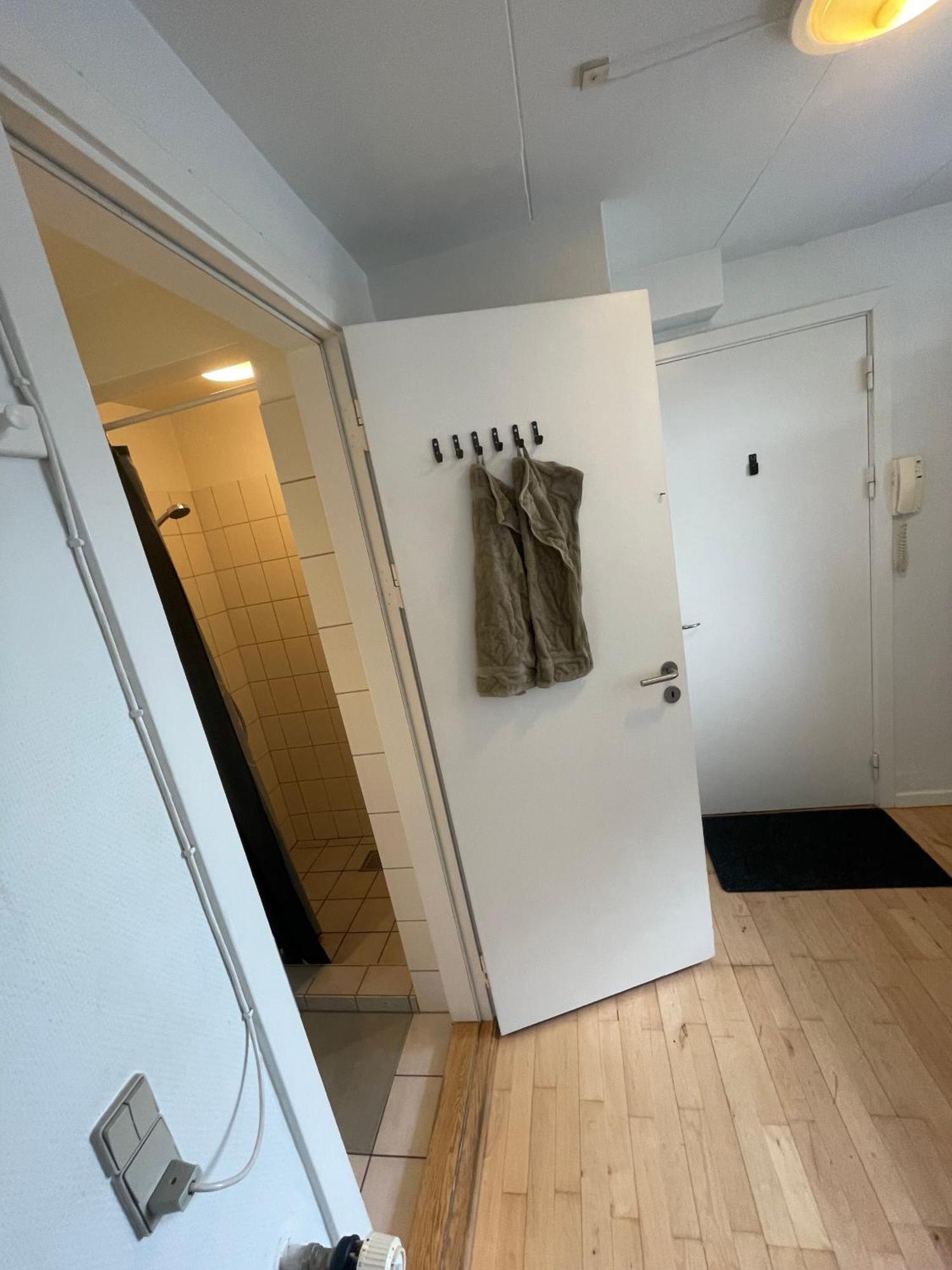 Central Apt W Parking Possibility, Netflix & Near Attractions Århus Exterior foto