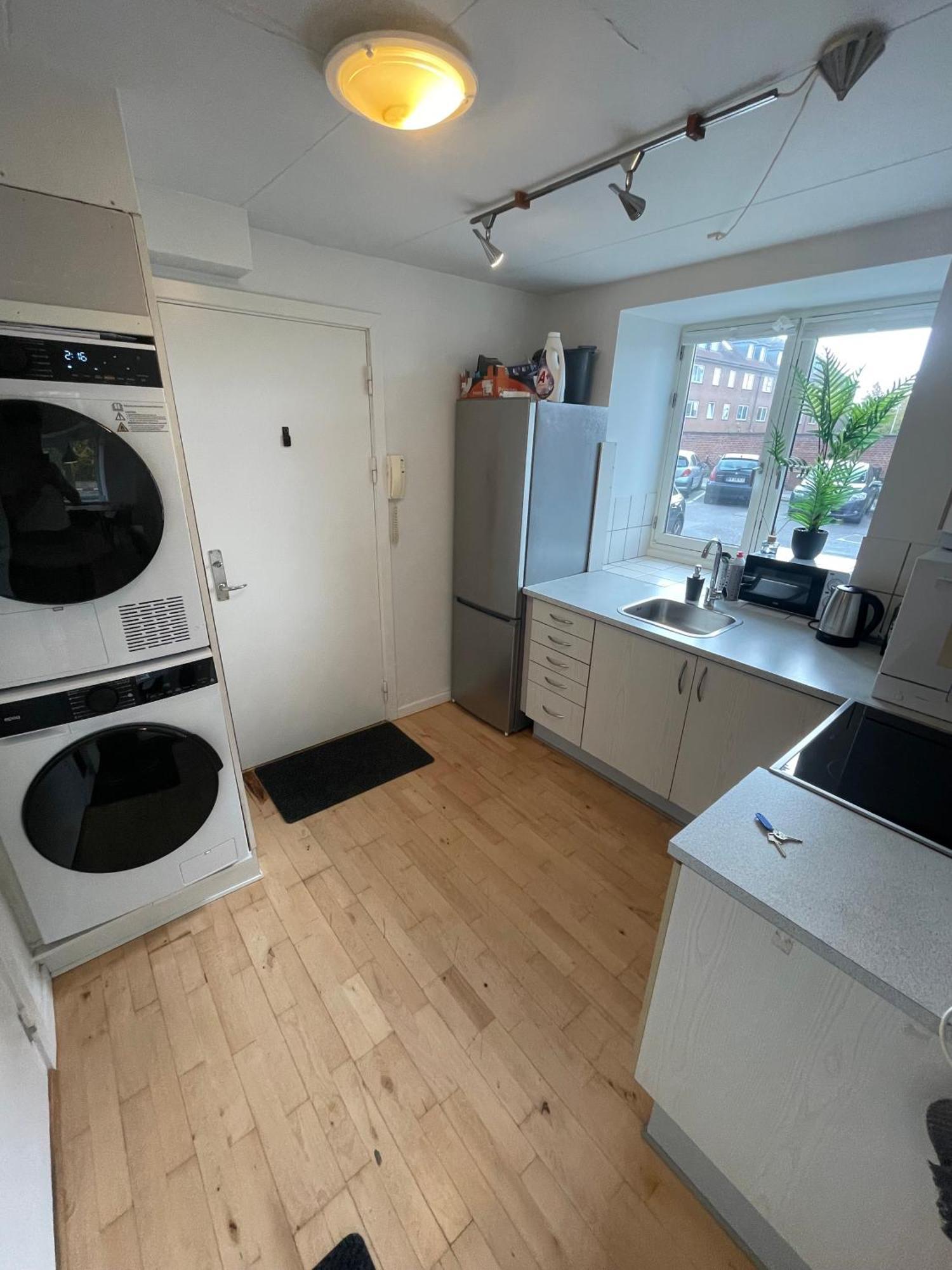 Central Apt W Parking Possibility, Netflix & Near Attractions Århus Exterior foto