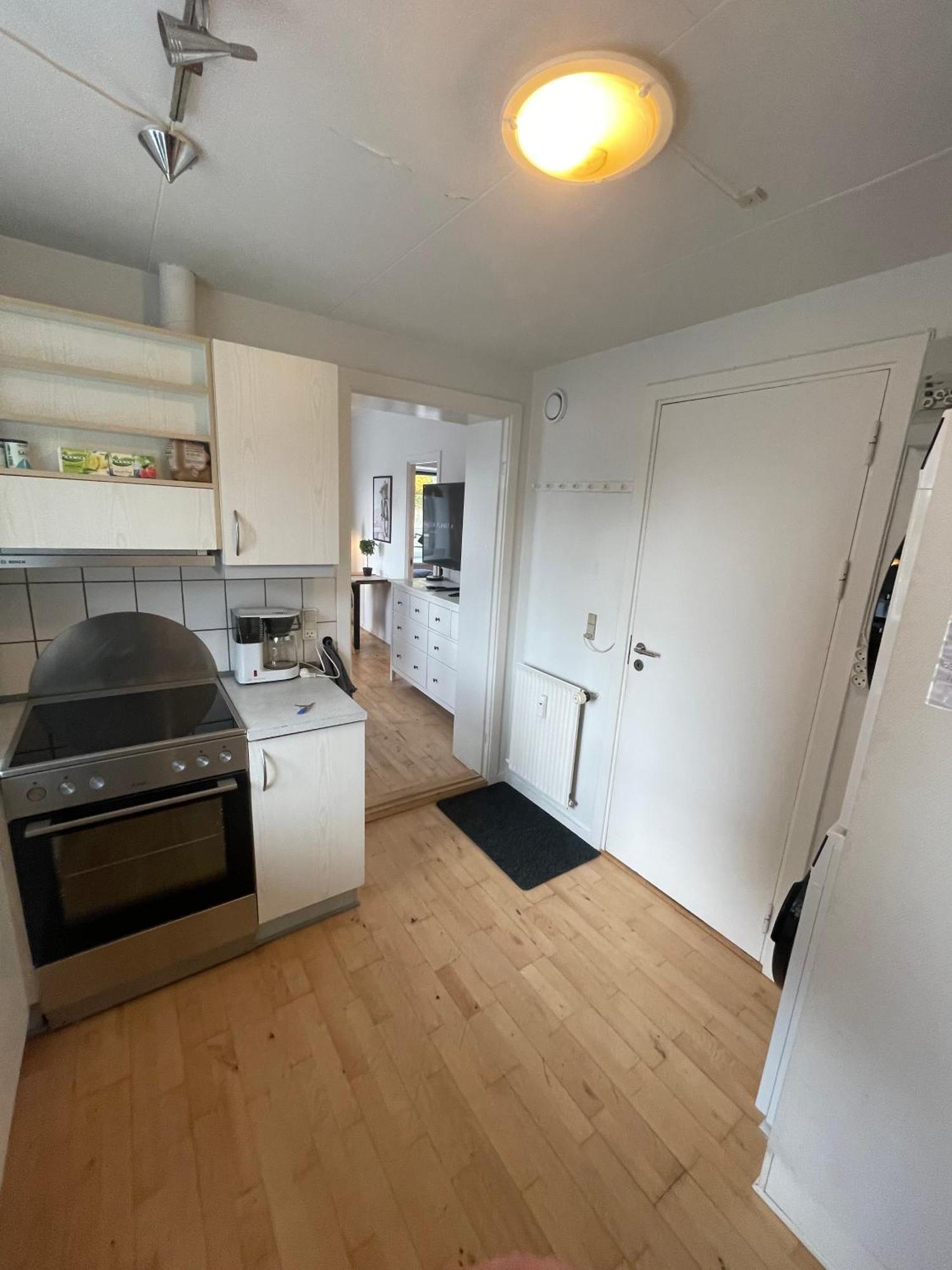 Central Apt W Parking Possibility, Netflix & Near Attractions Århus Exterior foto
